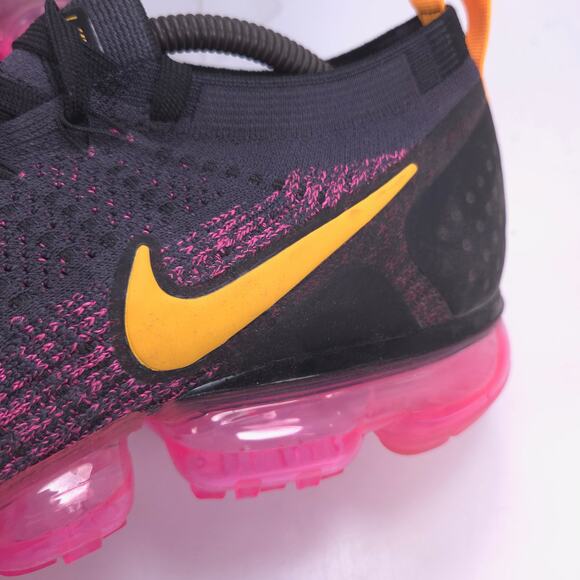 Nike Air Vapormax Flyknit 2 Athletic Shoe Mens Size 10.5 942842-008 Black Pink main image 4